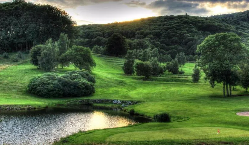 GOLF DE ROUGEMONT LE CHATEAU