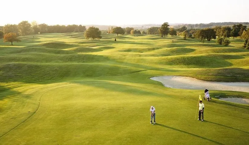 GOLF DE SABLE-SOLESMES