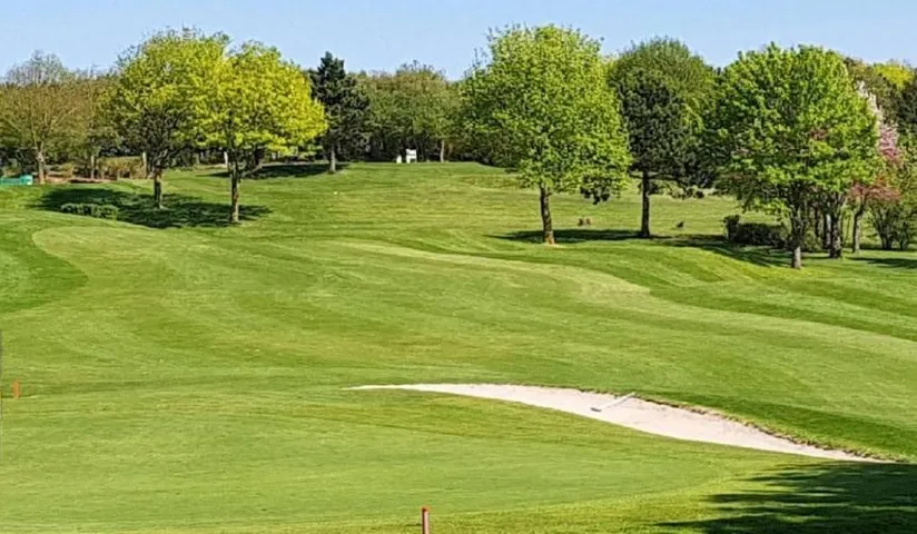GOLF CLUB DE SALOUEL